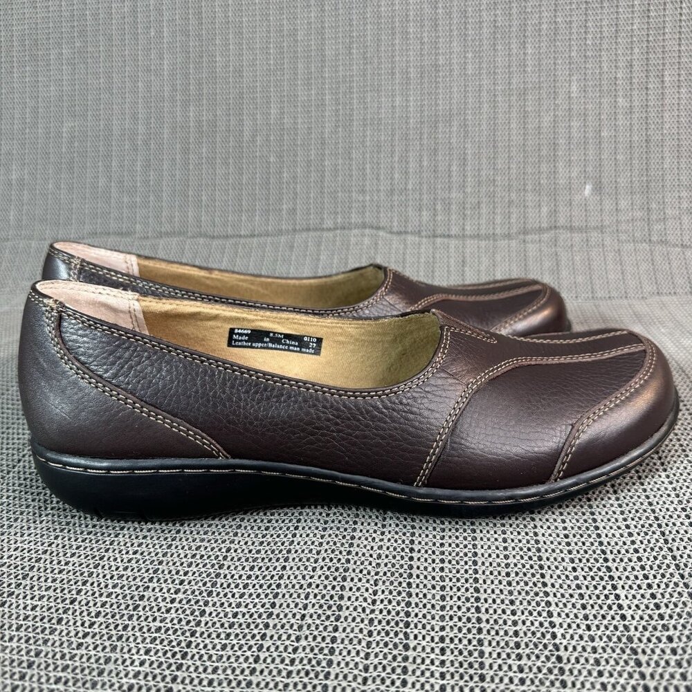 Clarks 84669 Woman’s 8.5 Brown Pebbled Leather Slip-On Casual Cushioned Loafer - Picture 10 of 10